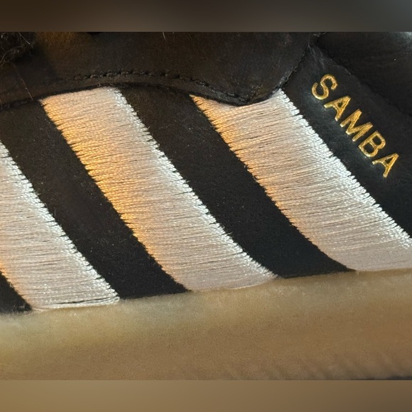 Adidas Samba Black with White Stripes - Picture 1 of 6